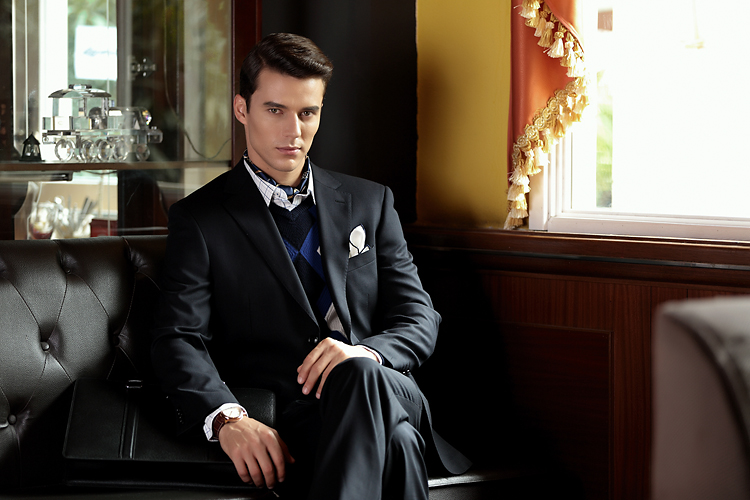 画册外模拍摄高端男装外景拍摄